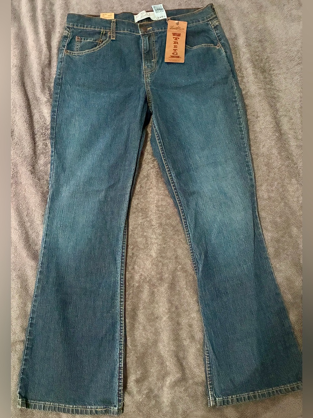 Levi Strauss Signature Stretch Bootcut Jeans 12 short NWT low rise slim fit